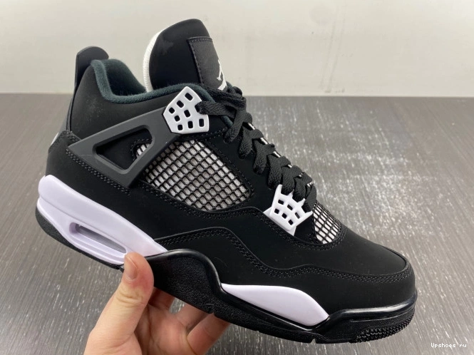  WHITE THUNDER AIR JORDAN 4 RETRO FQ8135-001 0405